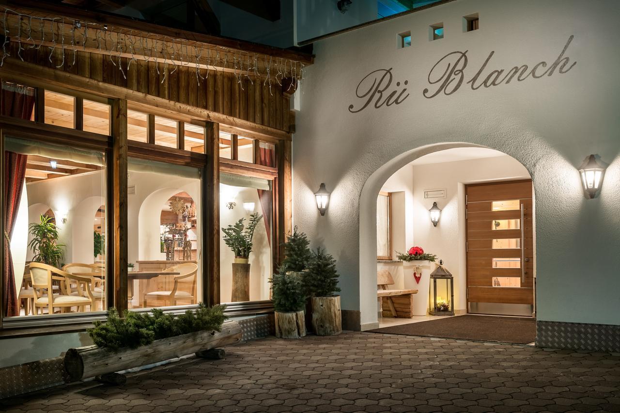B&B - Hotel Ciasa Rue Blanch San Cassiano  Ngoại thất bức ảnh