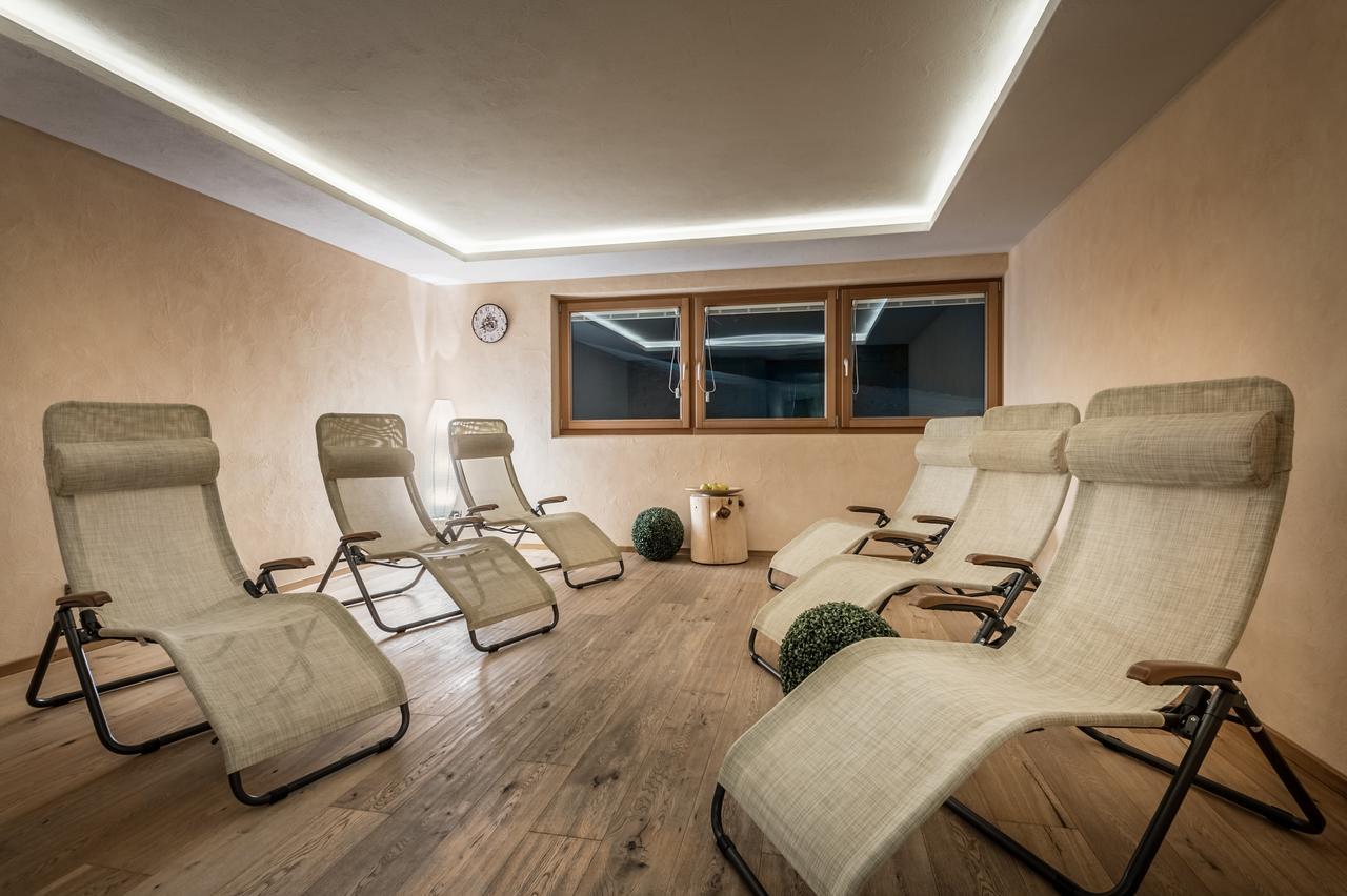B&B - Hotel Ciasa Rue Blanch San Cassiano  Ngoại thất bức ảnh